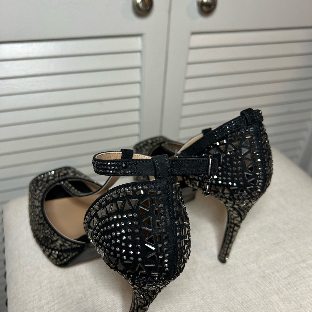 Thalia Sodi Chace Embellished Platform Pumps - Women's - Picture 3 of 6